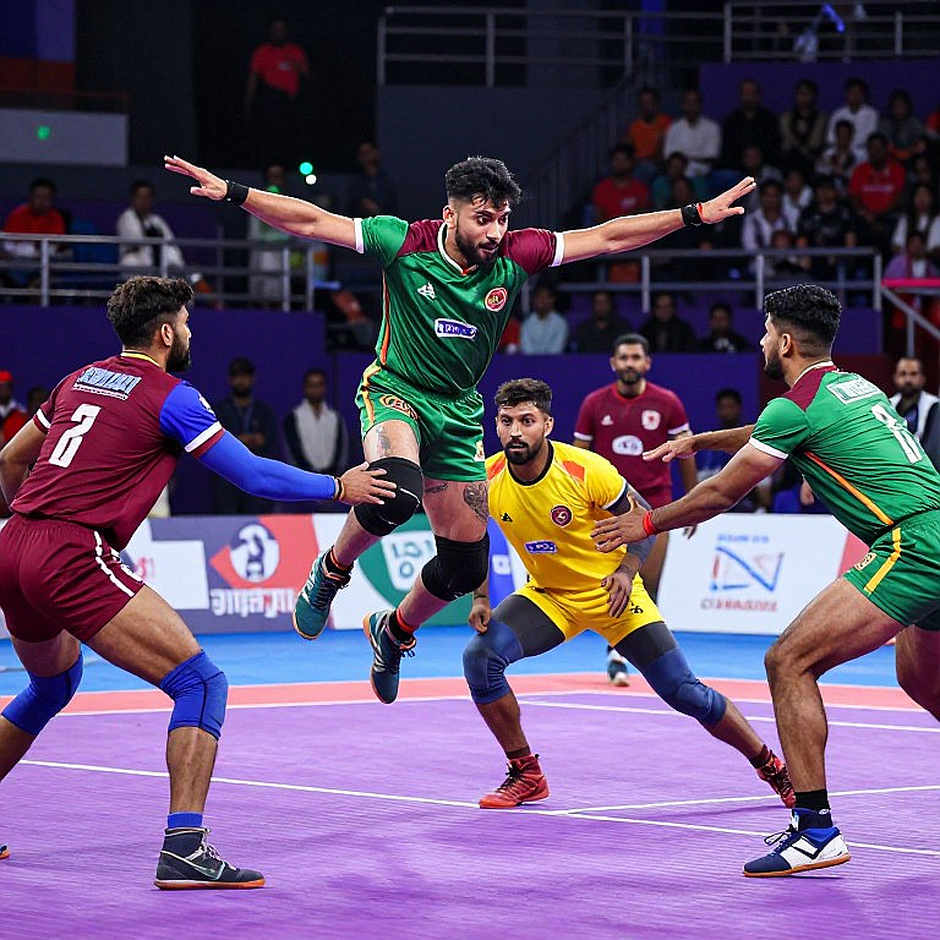 এক টেবিলে তিন খেলা: হাই স্কুল ইস্পোর্টস চ্যাম্পিয়নশিপের অলিখিত ওজন-সমীকরণ