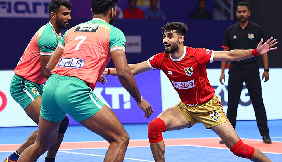 ৪২-২১ পর্দার আড়ালে: বাংলাদেশ নয়, ভারতের আসল পরীক্ষা ইরান